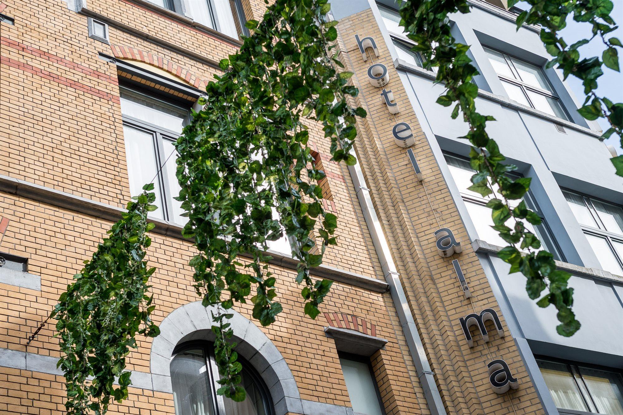 Alma Grand Place Hotel Brussels Exterior photo